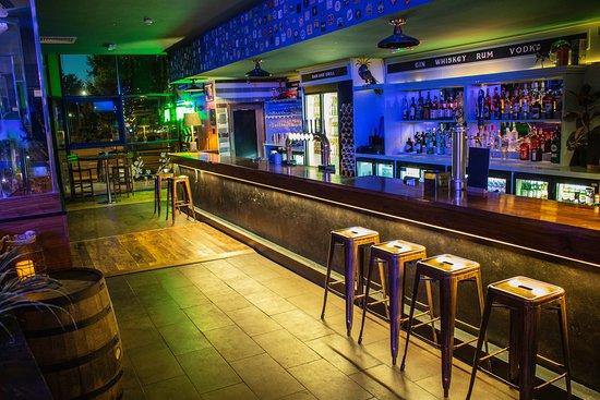 The Gateway Bar & Grill